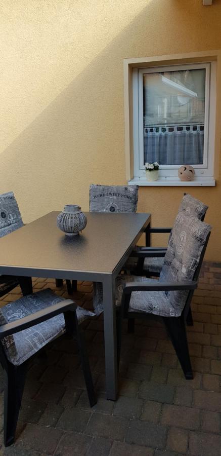 Ferienwohnung Happy Tangermunde Bagian luar foto